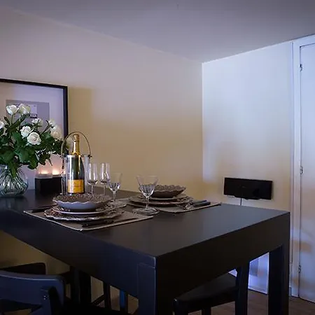 Lake And City View - With Parking Apartment Como
